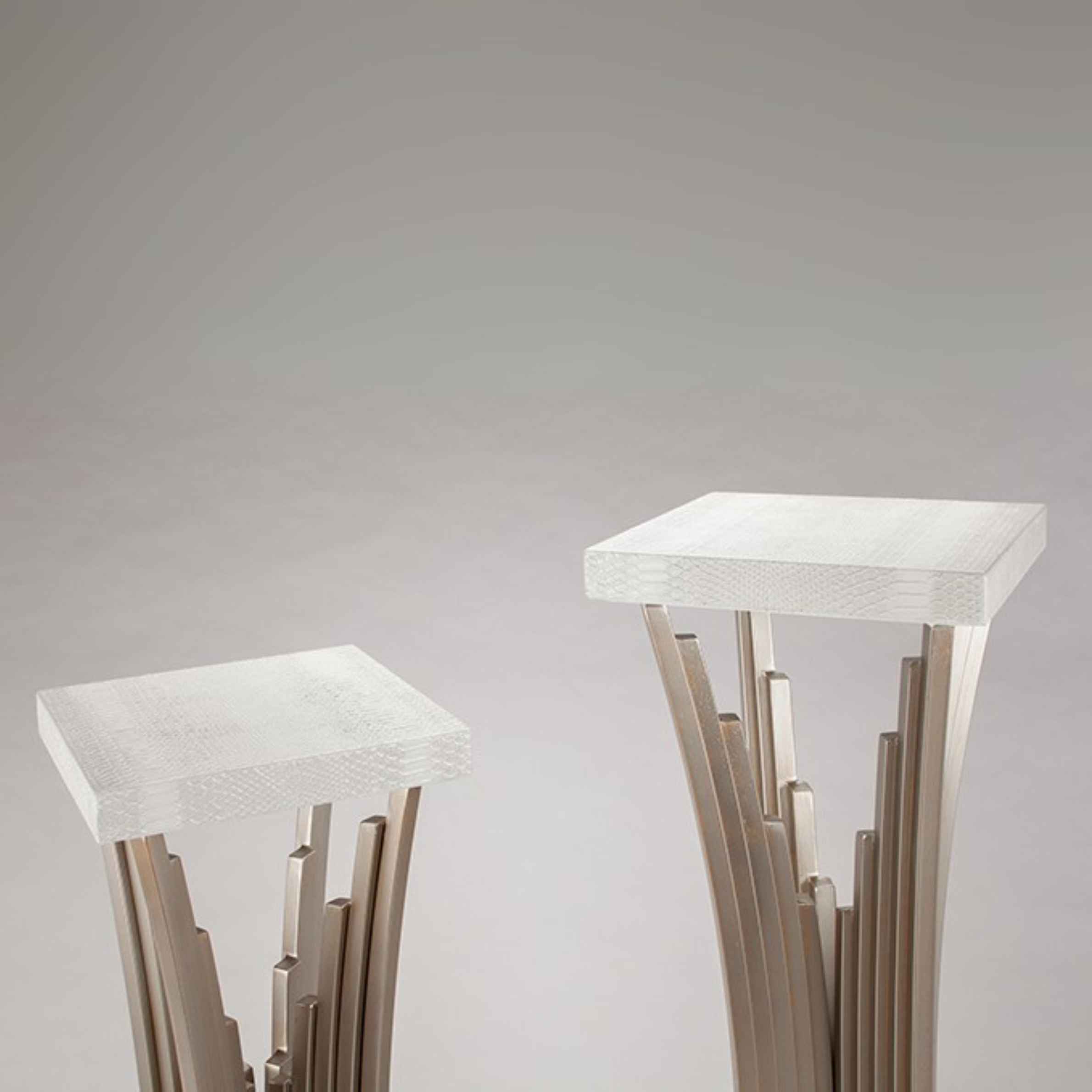 Pedestal 2929-PH