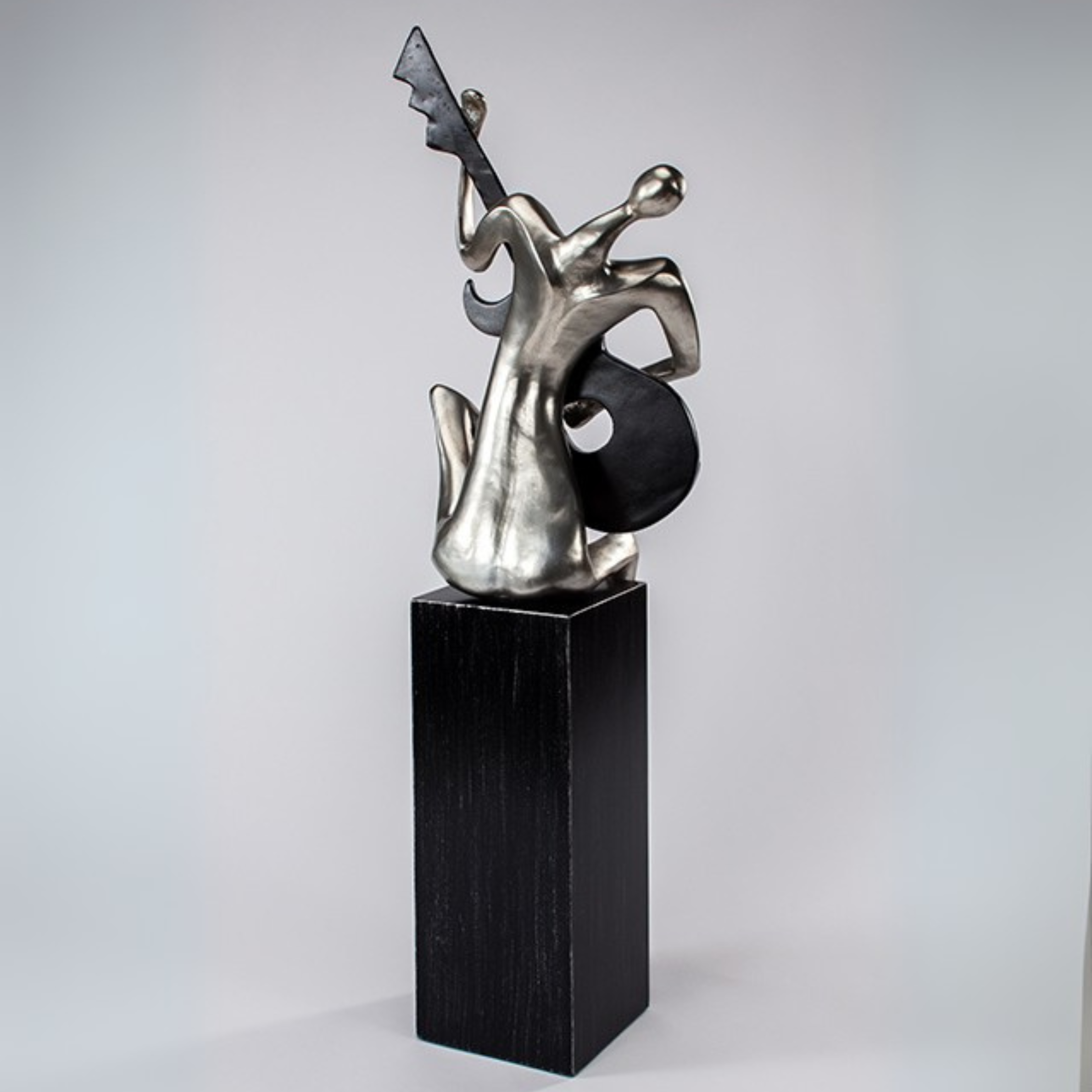 Strummer I Table Sculpture 4459-PF1