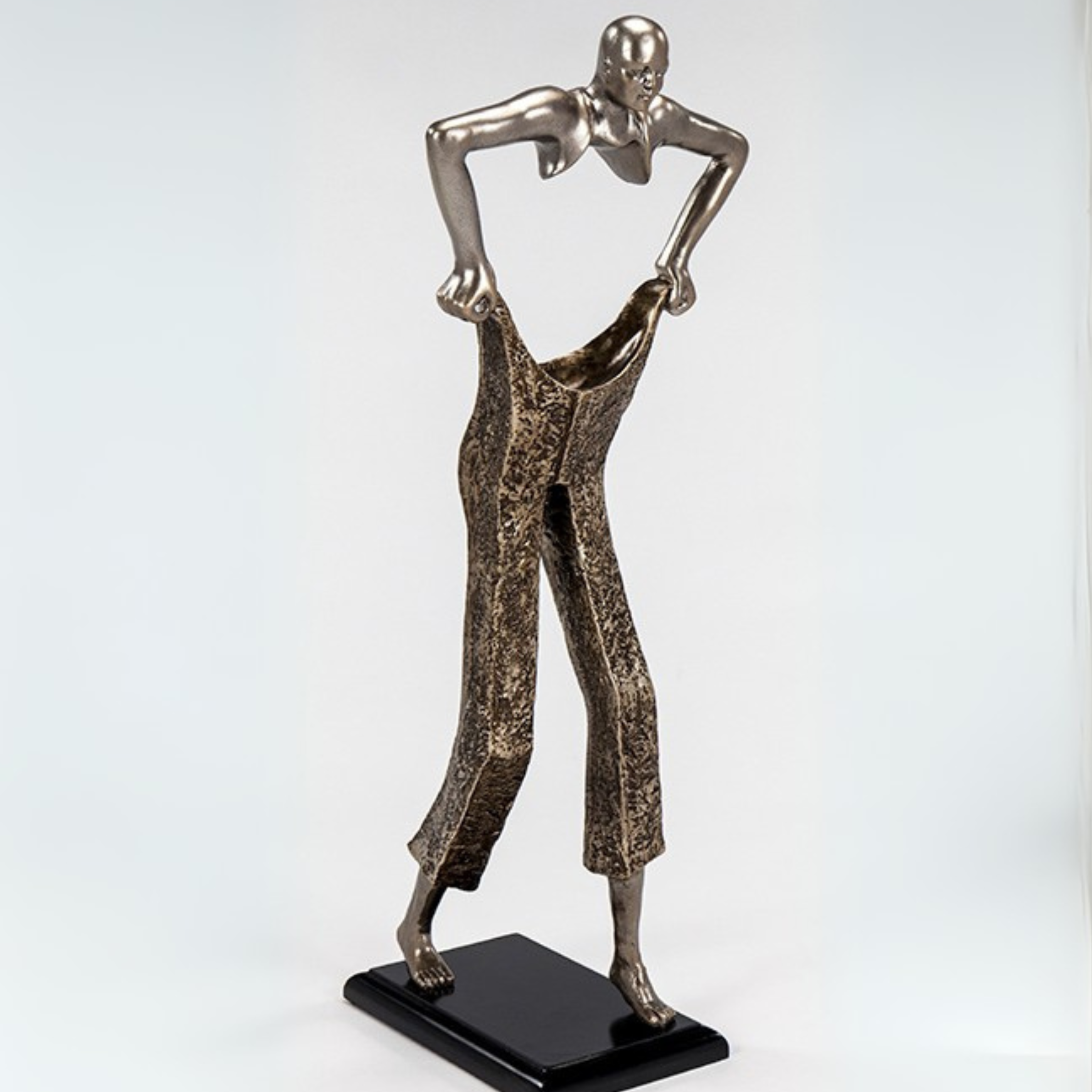Hollow Table Sculpture 4412-PF1