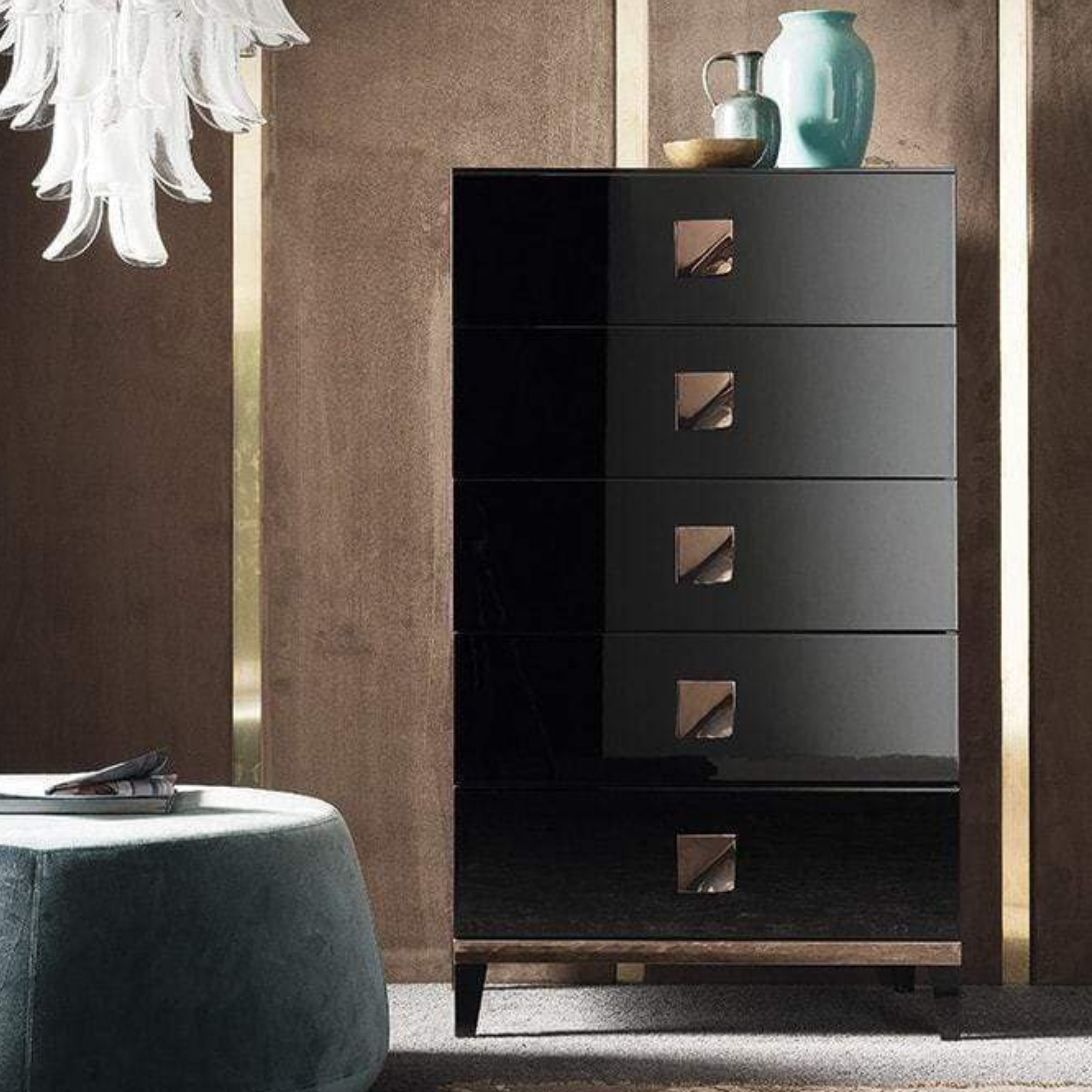 Mont Noir Bedroom Set