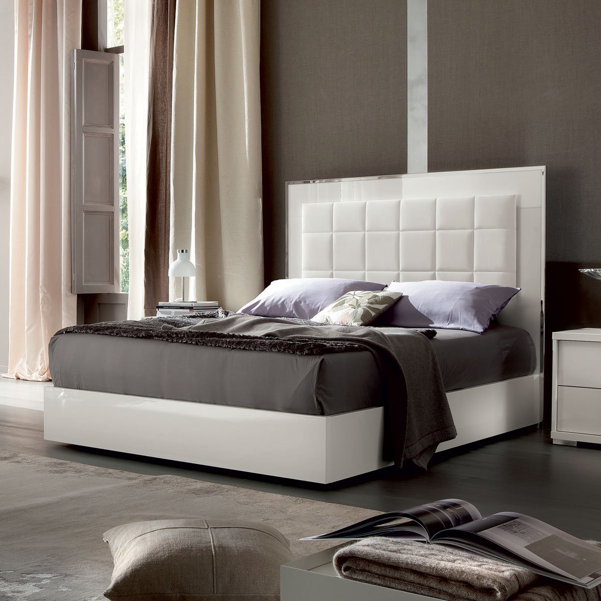 Imperia Bed
