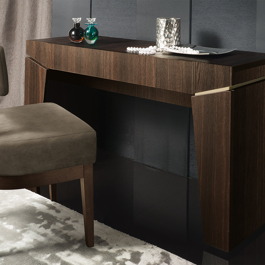 Accademia Bedroom Set