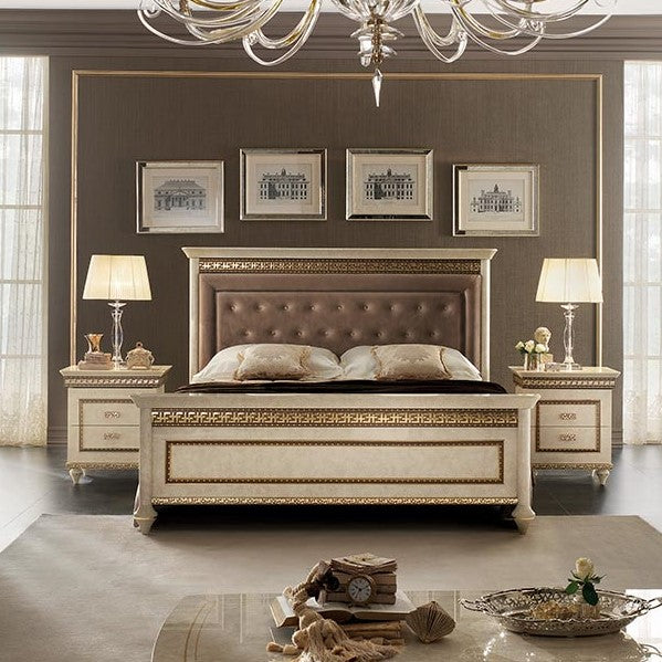 Fantasia Bed