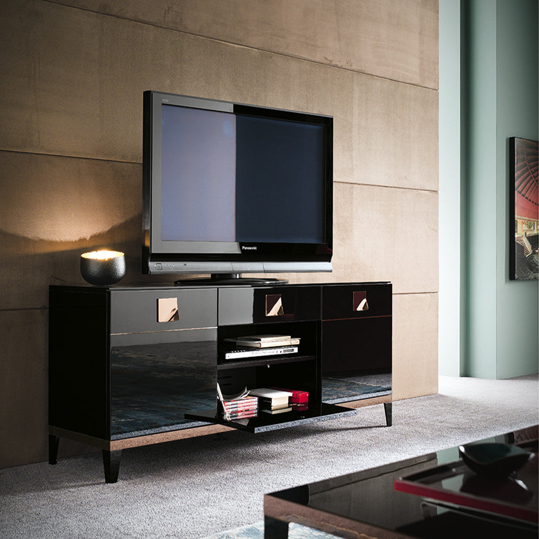 Mont Noir Entertainment Center